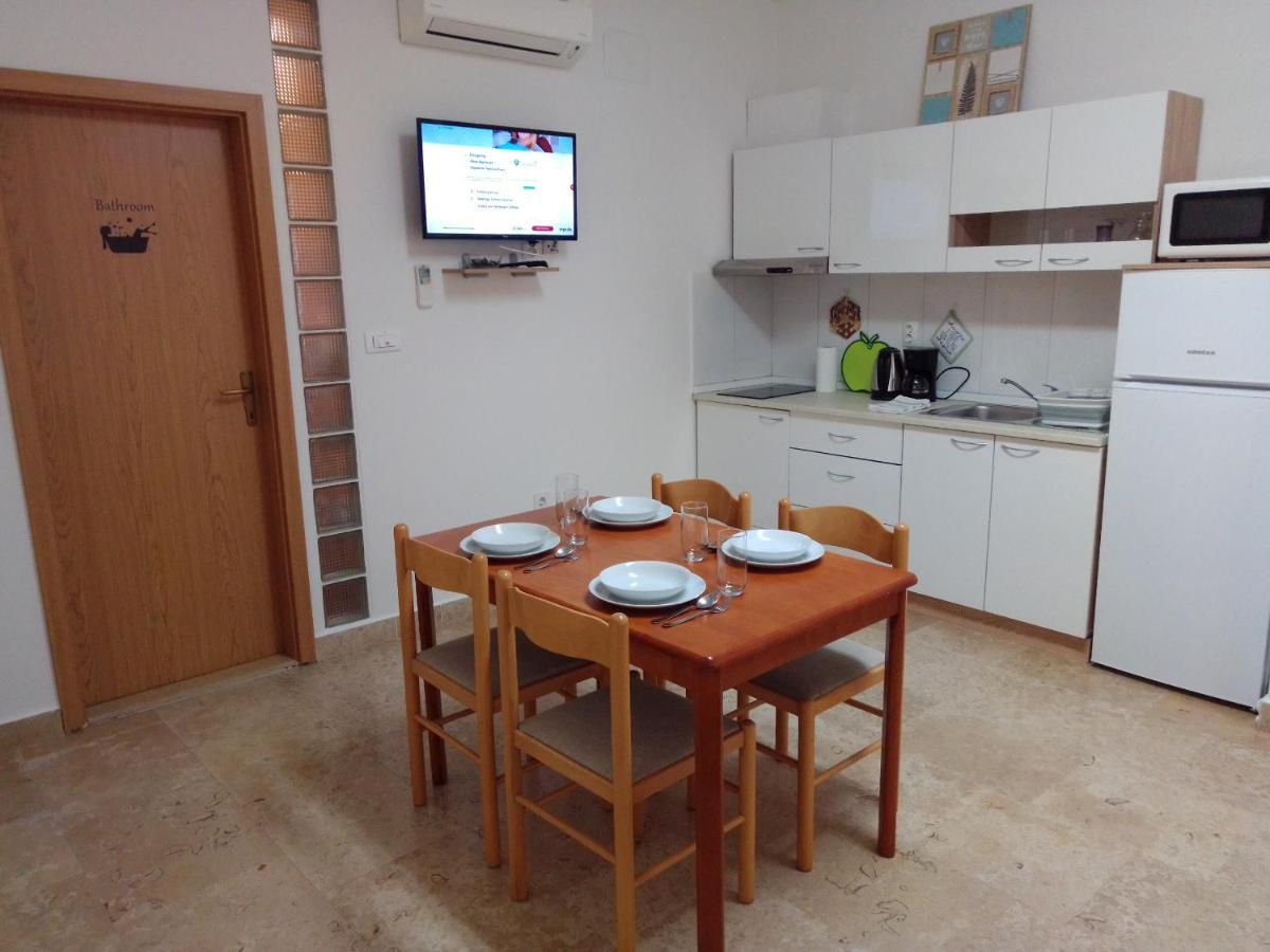 Apartman Sendi Pula Bagian luar foto