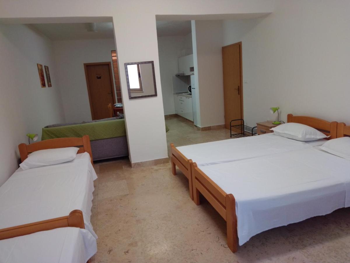 Apartman Sendi Pula Bagian luar foto